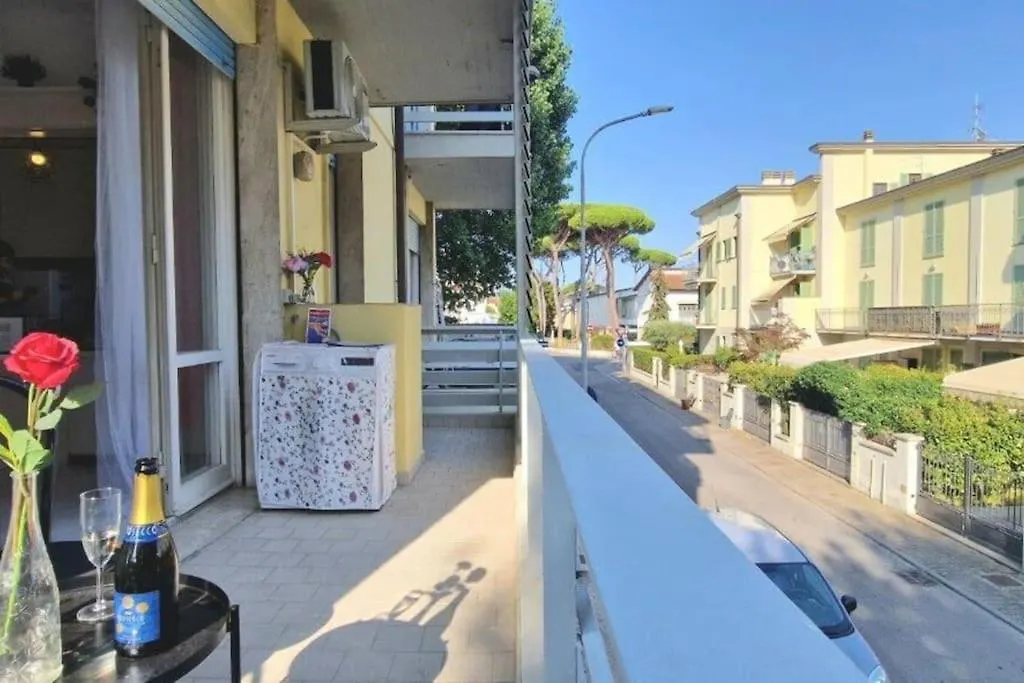 Pineta E Mare - By Belcantovillas Viareggio Italy